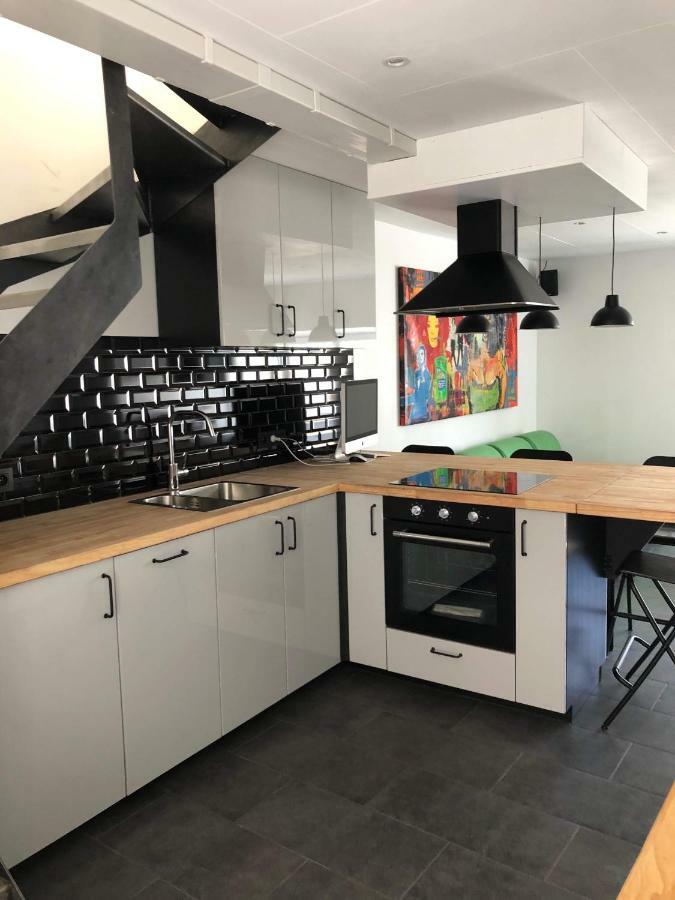 Froissart Studio Apartment Chimay Exterior photo